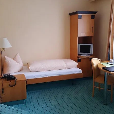Hotel Hotel Pappel 3*