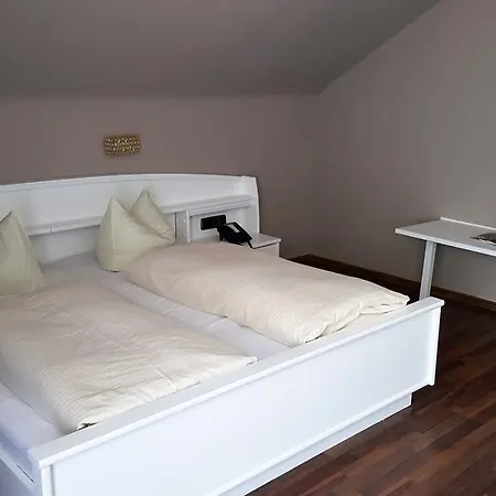 Hotel Hotel Pappel 3*