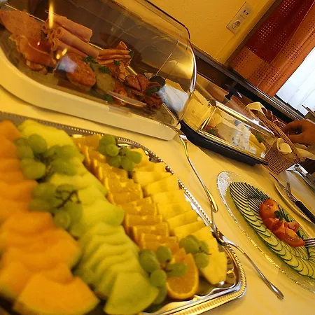 Hotel Hotel Pappel 3*